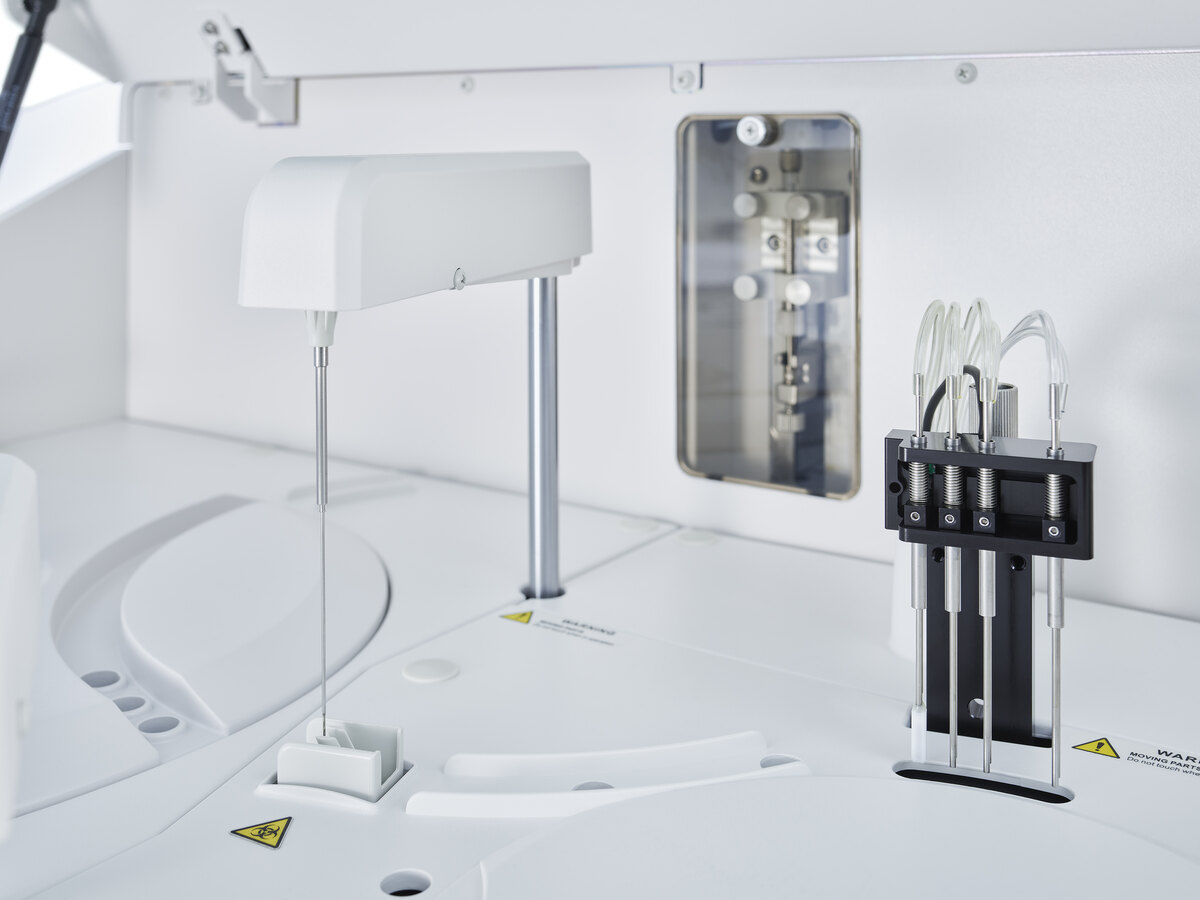 AUTOMATIC BIOCHEMICAL ANALYZER respons®240c - Picture 2 - Empirica